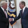 Россия и Трамп: ситуация все хуже (Встреча министра иностранных дел России Сергея Лаврова и президента США Дональда Трампа в Вашингтоне…) Встреча министра ино…