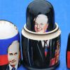 'Феникс': россияне все больше скучают по СССР (Матрешки с портретами президентов и генсеков | © РИА Новости, Руслан Кривобок) Матрешки с портретам…