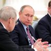 Владимир Путин назвал 'идиотским' отказ Литвы принять российских судей (Владимир Путин во время встречи в Кремле с судьями Конституционного суда. 6 декабря 2016) Владимир Путин во вр…