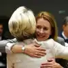 Кая Каллас против флота России, Урсула запрещает русским солдатам посещать Европу (Фото / Кая Каллас и Урсула обнимаются) Фото / Кая Каллас и …