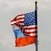 Россия 'готова к экономической войне с США' из-за санкций (Флаги Америки и России в московском аэропорту Внуково | © AP Photo, Ivan Sekretarev) Флаги Америки и Росс…