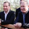 Путин на Ставрополье подставил Медведеву плечо